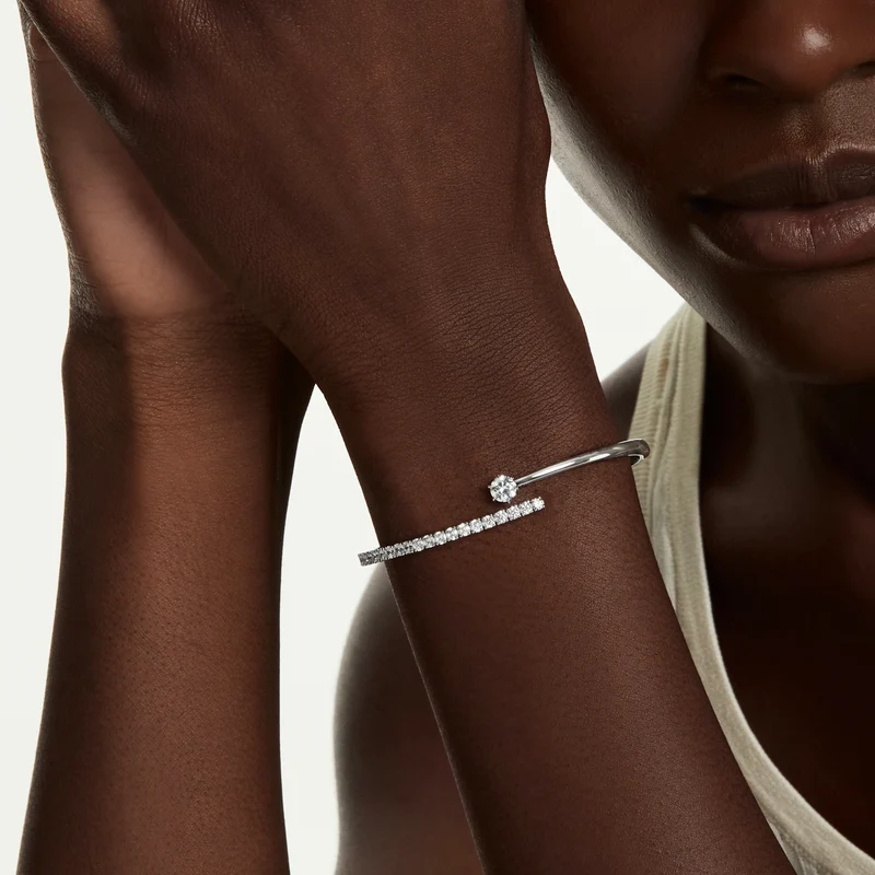 Matrix Bangle with Round-Cut White Crystal in Rhodium Silver, M