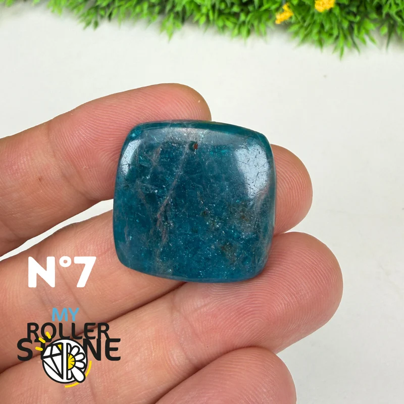 3A Blauer Apatit-Anhänger