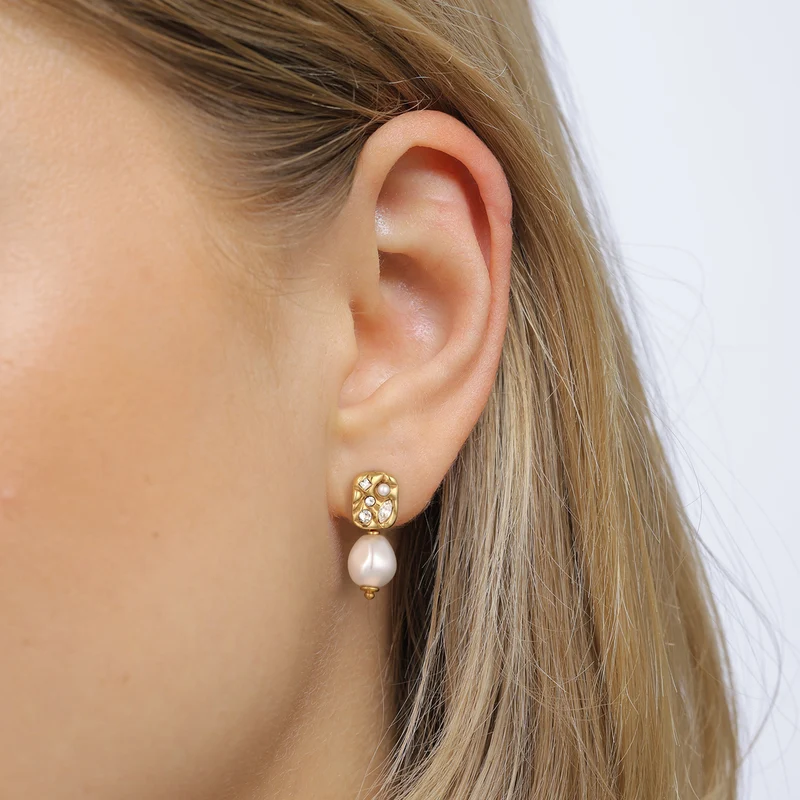 Ohrstecker Plättchen | Mit Perle und Kristallen von Swarovski® (Weiß)