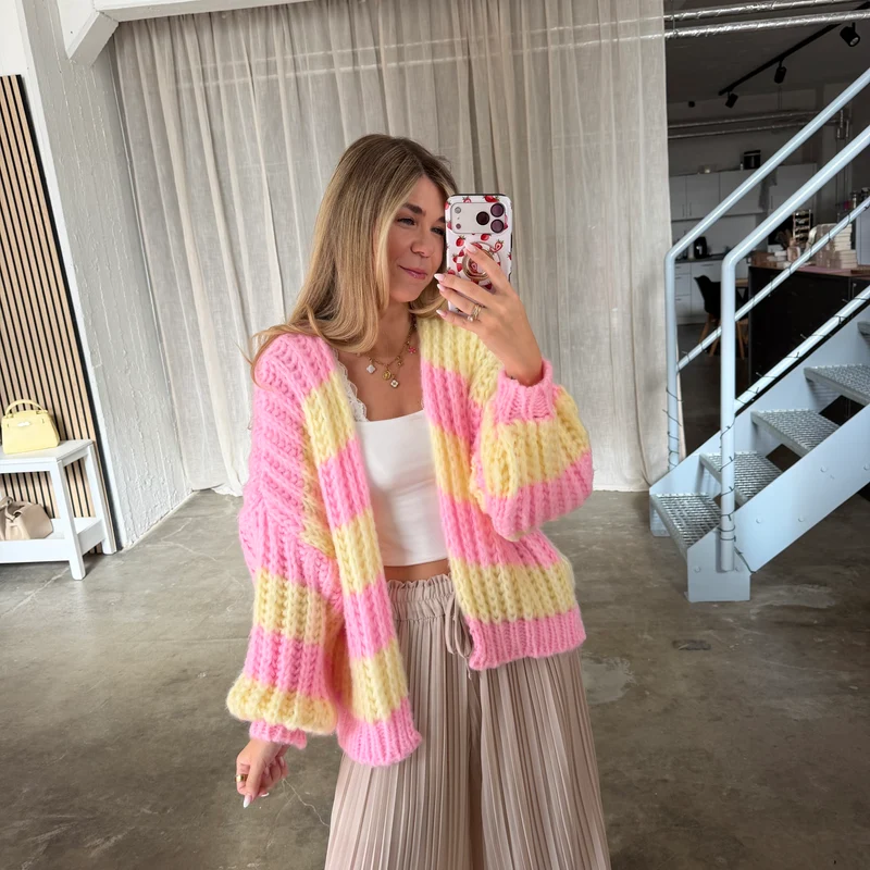 Strickjacke Lima - Rosa x Butter Yellow