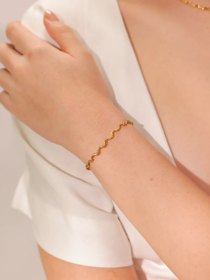 Twisted Grace ARMBAND
