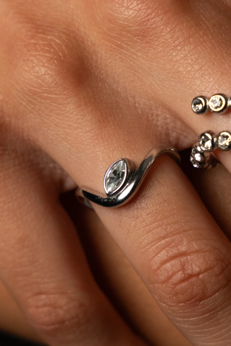 Adorn Ring Marquise