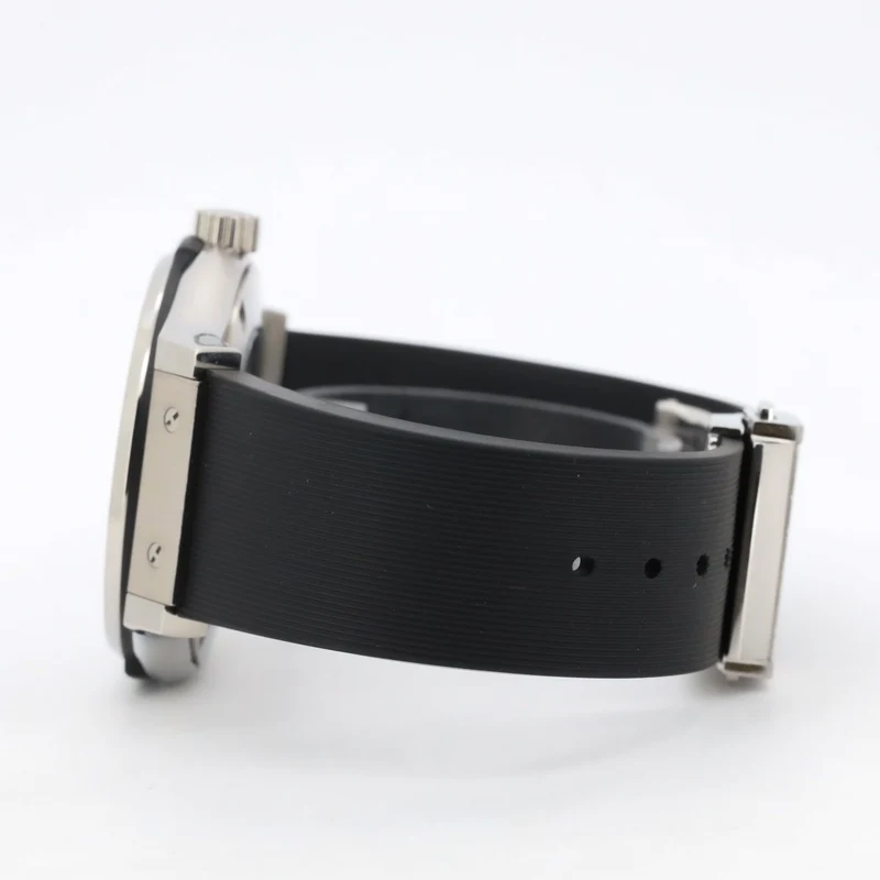Hublot Classic Fusion Titanium 42 Automatic X