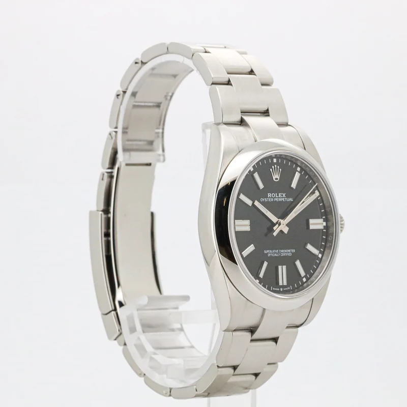 Rolex Oyster Perpetual 41mm 124300 Black Dial Edelstahl B&P X