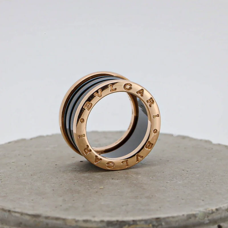 Bulgari B Zero 4 Band Ring Keramik Rosegold 750/18k 51 DifVS AFR1090