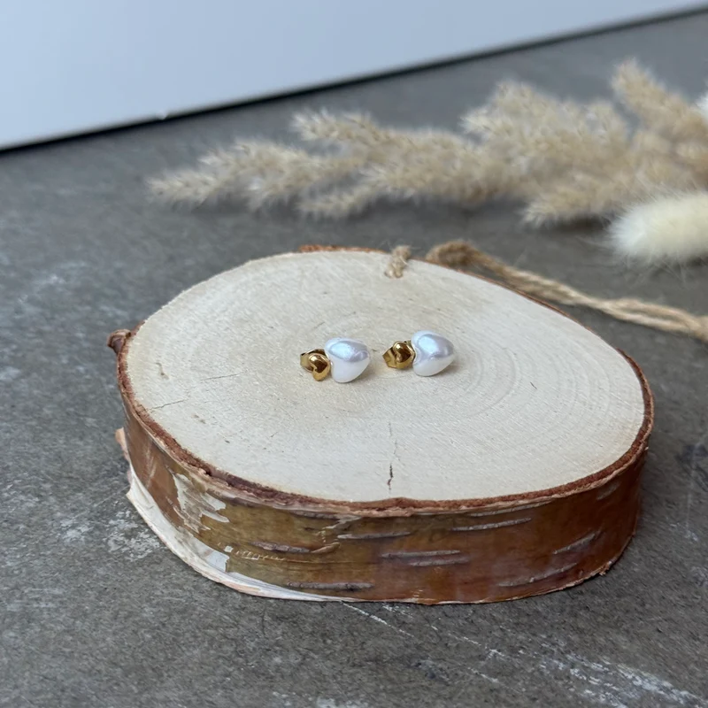 Love Pearl Stecker | Gold