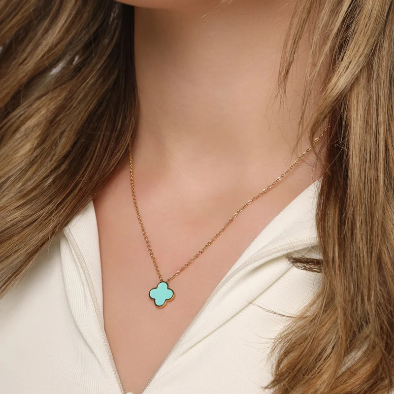 Ice Blue Clover Kette | 18K vergoldet
