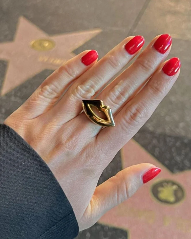 Ring Holly