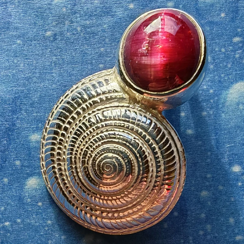 Turmalin Katzenauge Sonnenuhr Kette