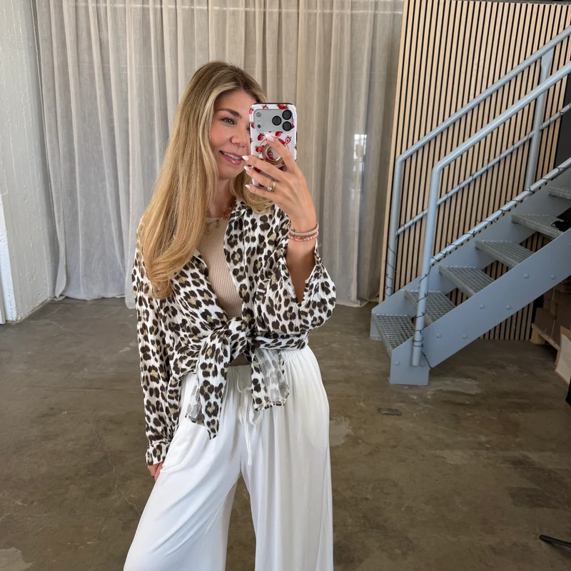 Oversize Musselinbluse Leo - Weiß x Braun