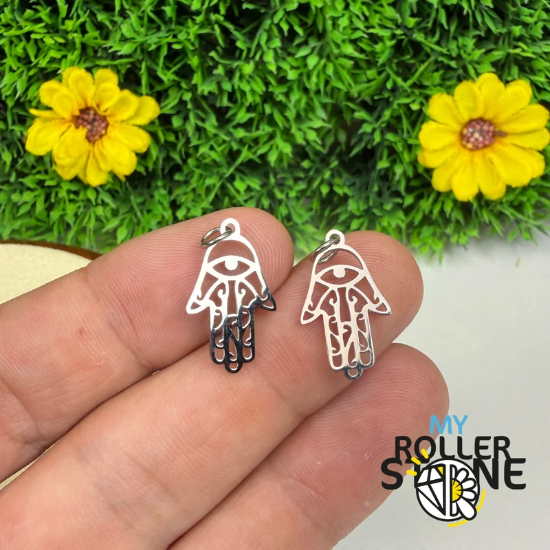 Charm mit der Hand der Fatima und silbernem türkischen Auge