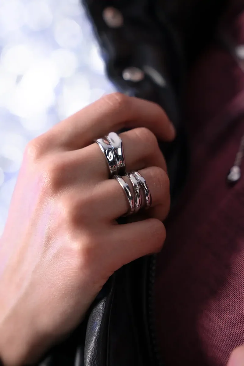 Molten Triple Ring