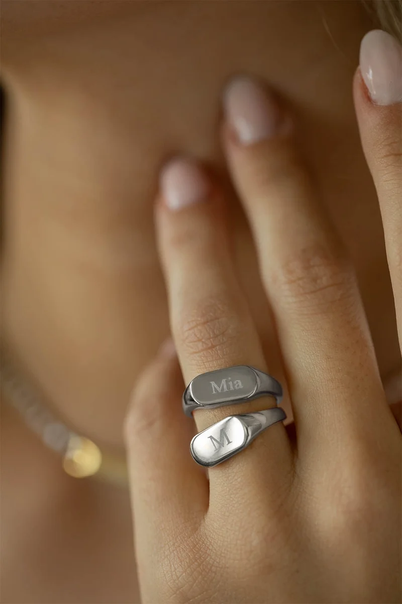 Engravable Signet Ring