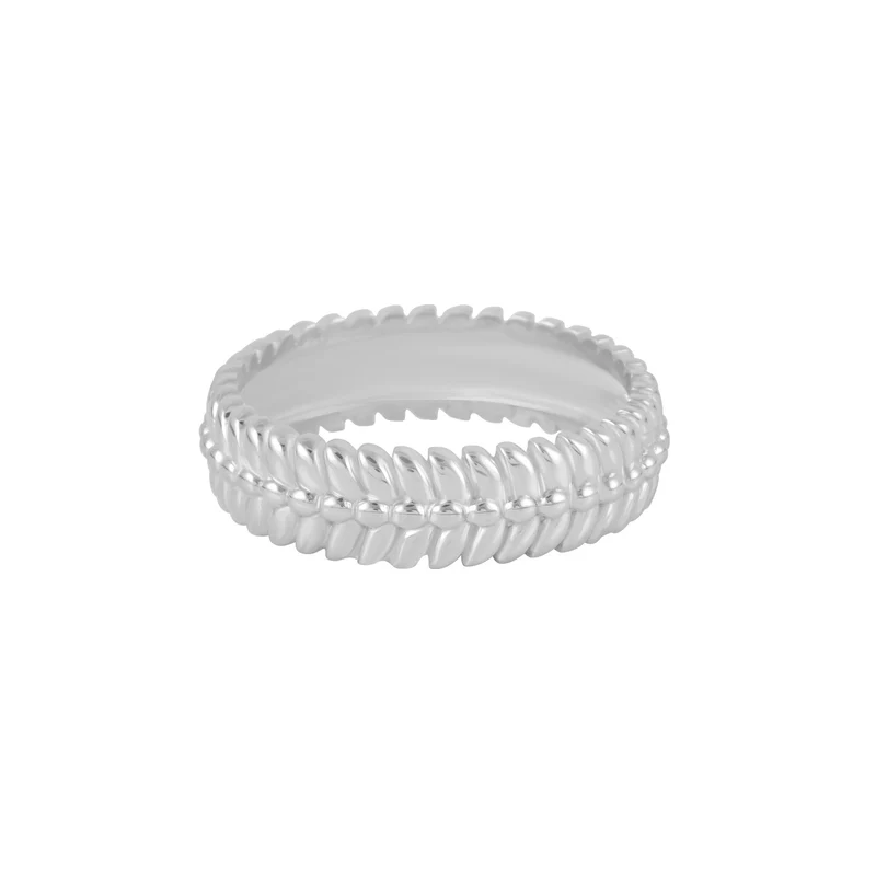 Bold Leaf Ring