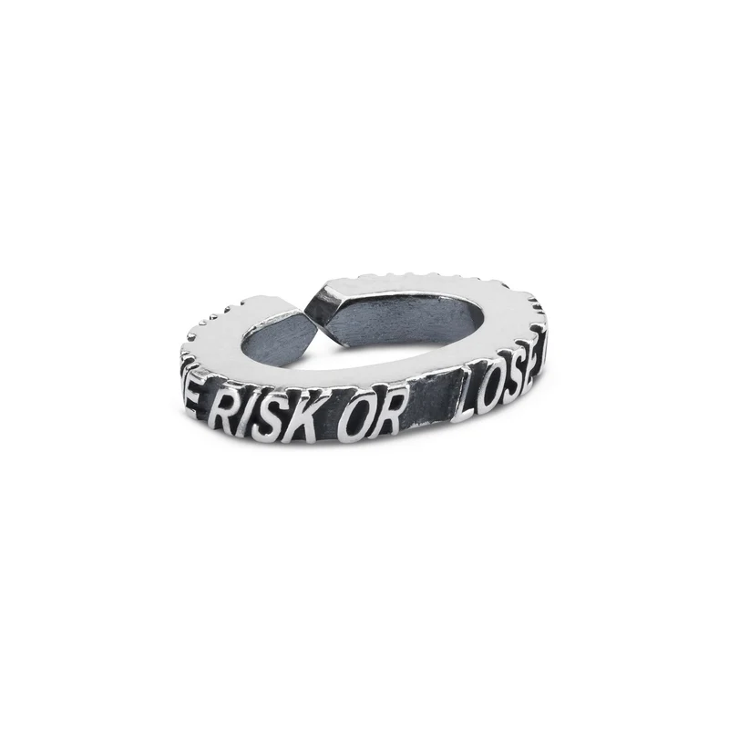Risk It, Single Silber Link