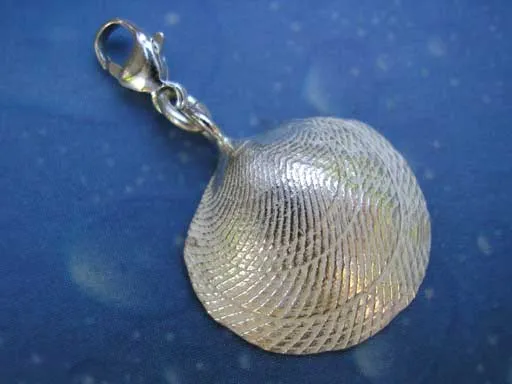 Unterwasser Schmuck Charm Mondmuschel s