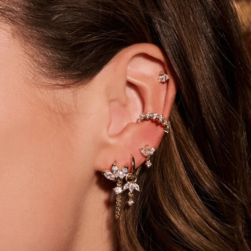 Naomi Pave Earcuff Gold