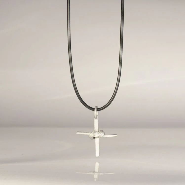 925er Silber Anhänger Knotenschmuck Mini Kreuz ANH-24
