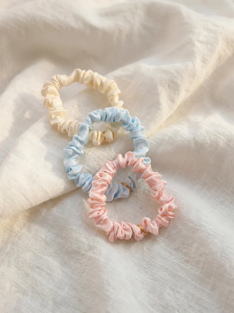Blissful Pure Silk Scrunchie Cream White