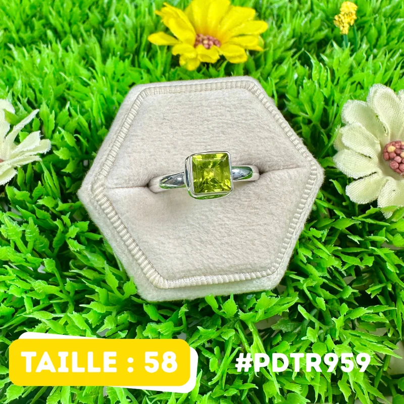 Facettierter Peridotring aus 925er Sterlingsilber #PDTR959