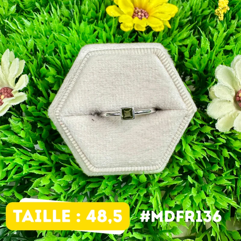 Facettierter Moldavit-Ring aus 925er Sterlingsilber #MDFR136