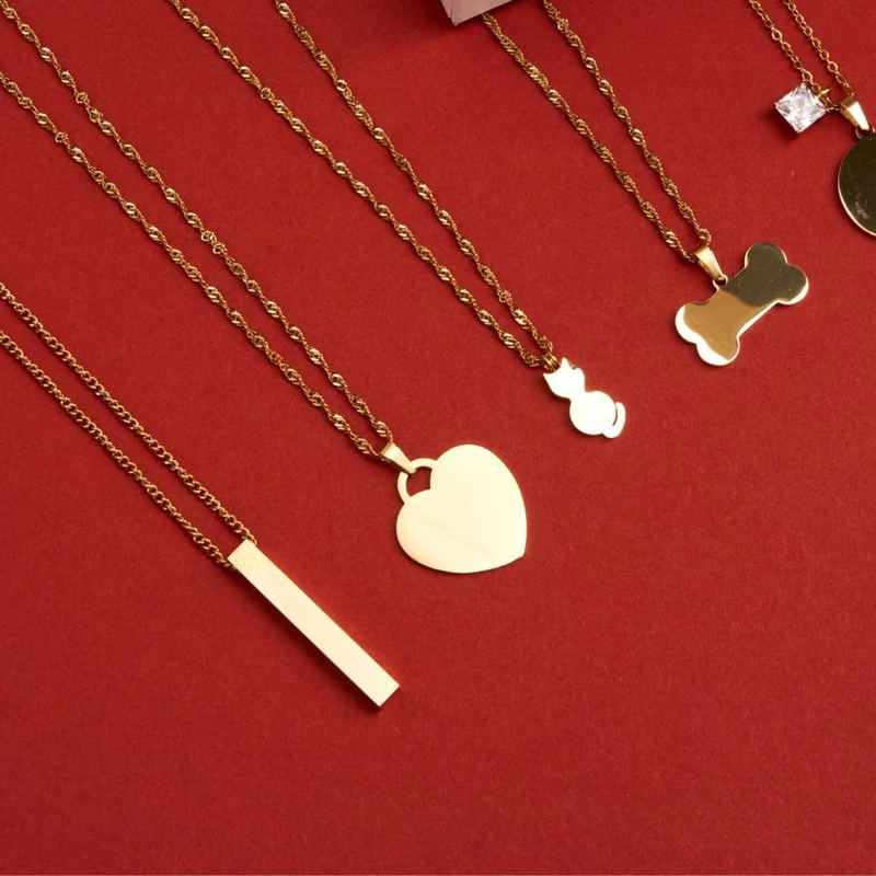 Eternal Heart Gravur Kette 14K Vergoldet