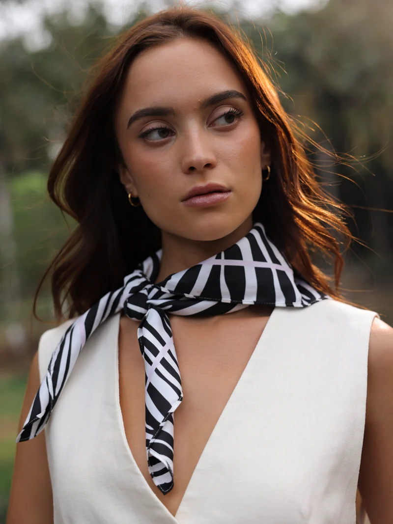 Wild Stripes Zebra-print Tuch