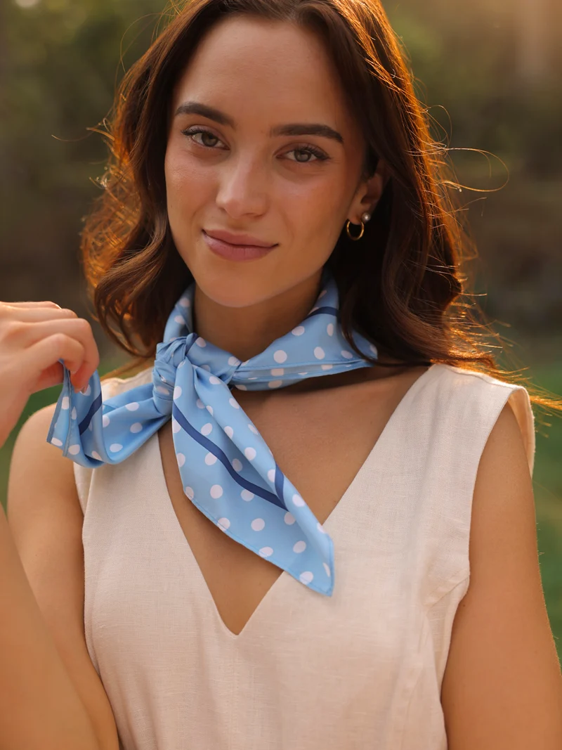 Vintage Dot Blue Tuch