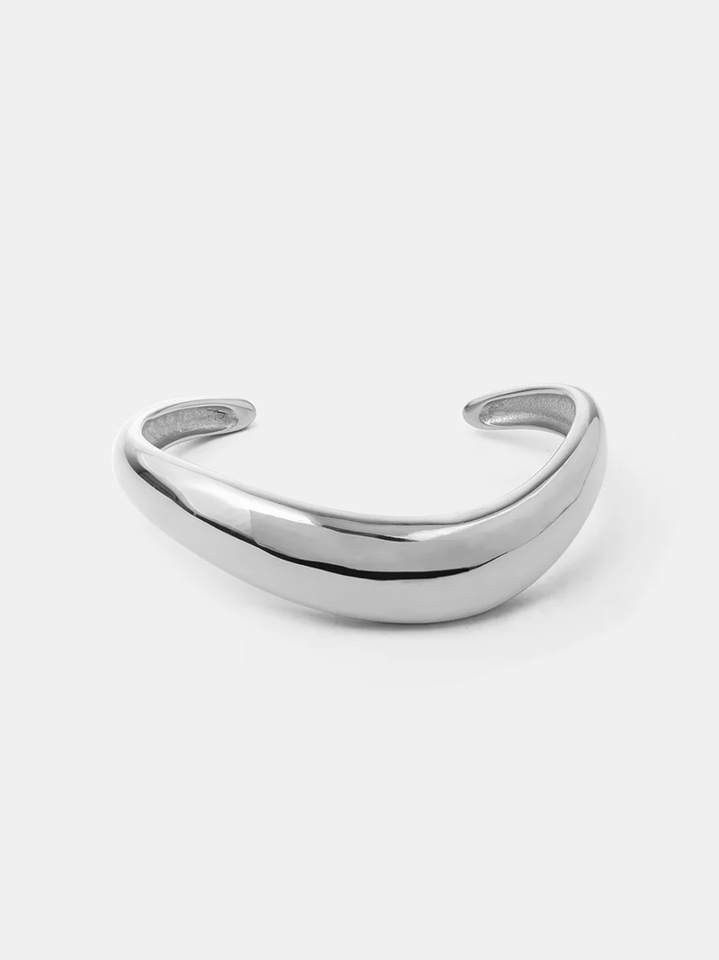 Silent Grace Armcuff