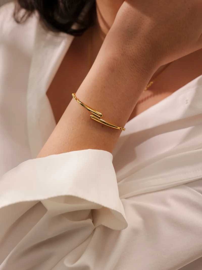 Curve Grace ARMBAND