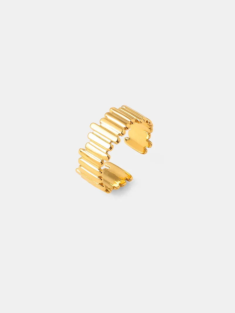Stepwise Beauty Ring
