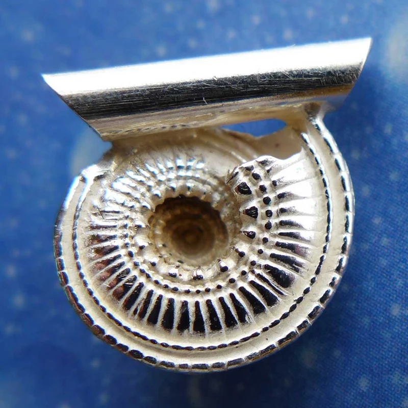 Maritimer Anhänger Schnecke Sonnenuhr xs