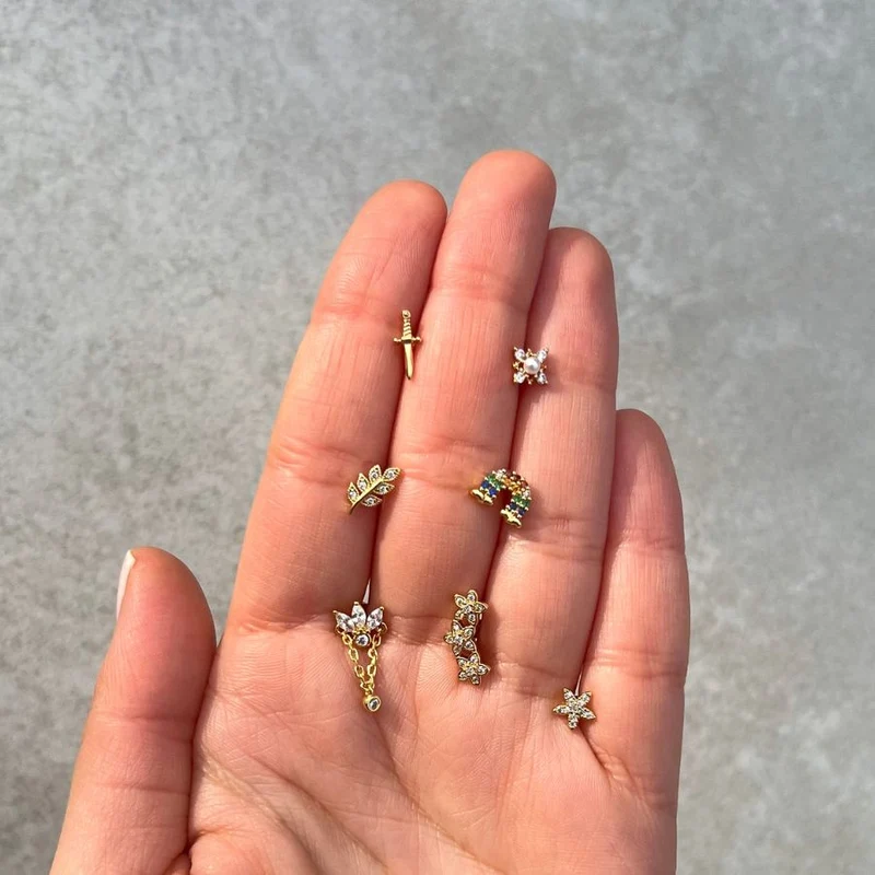 Pave Leaf Ohr Piercing 18K Vergoldet