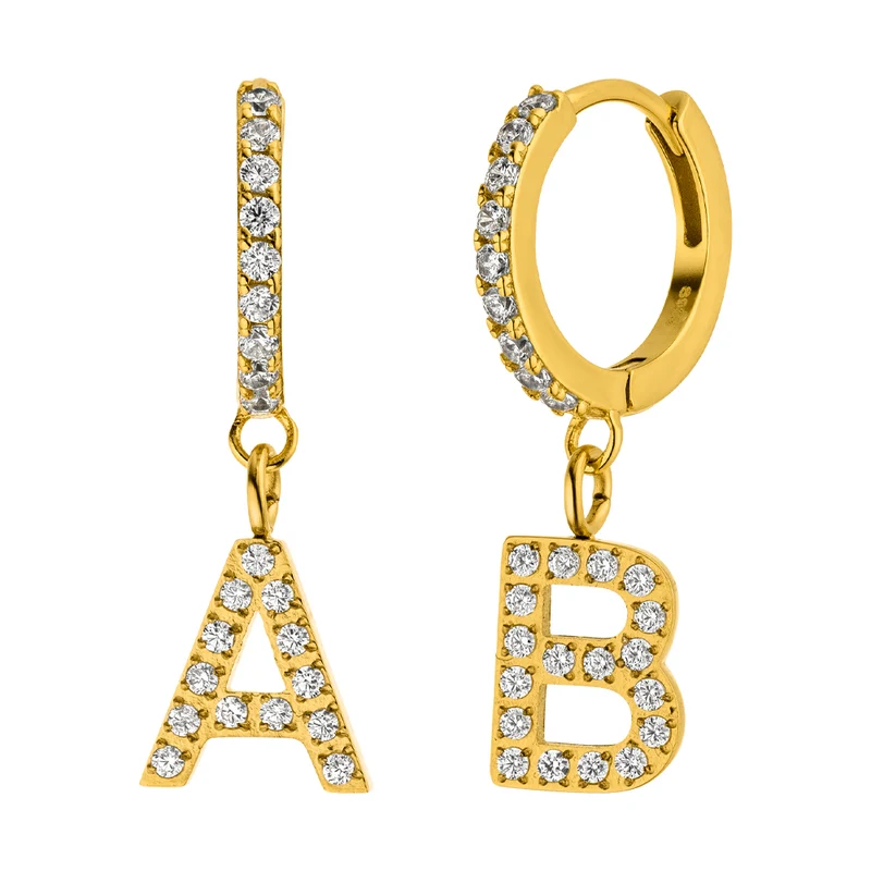 Letter Ohrringe | 18K vergoldet