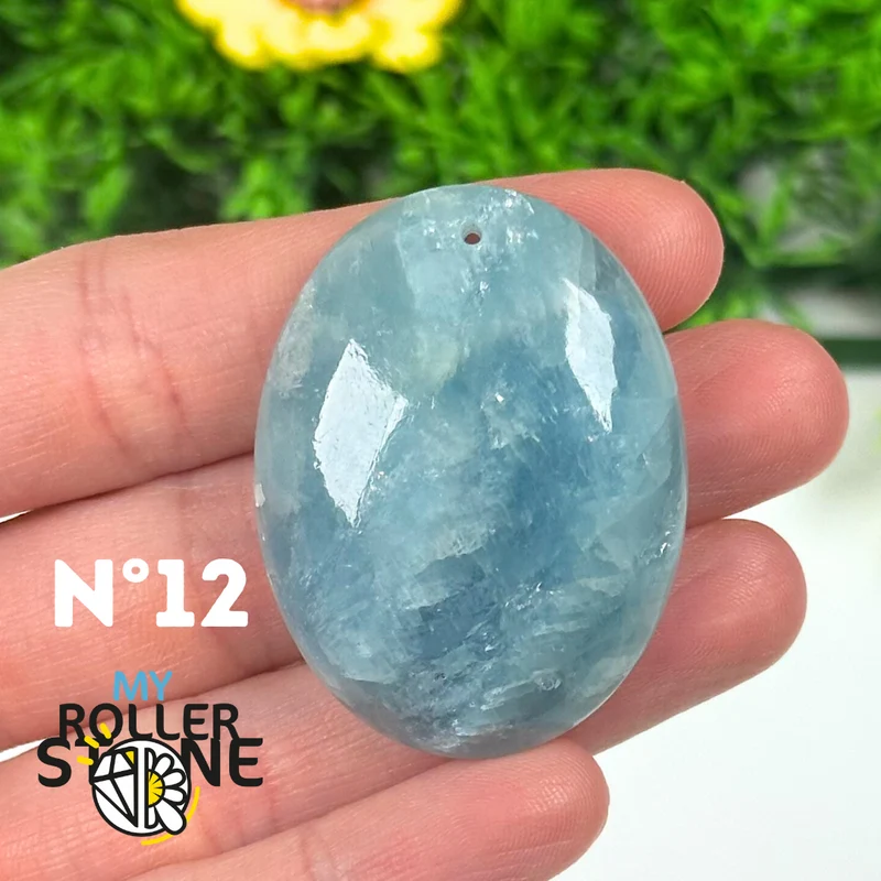 Durchbohrter Aquamarin-Anhänger 5A