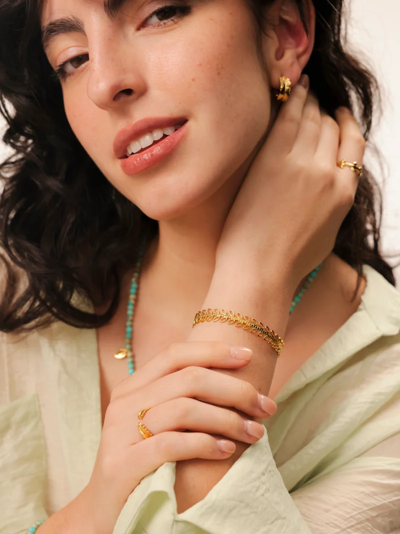 Leafy Embrace Armcuff