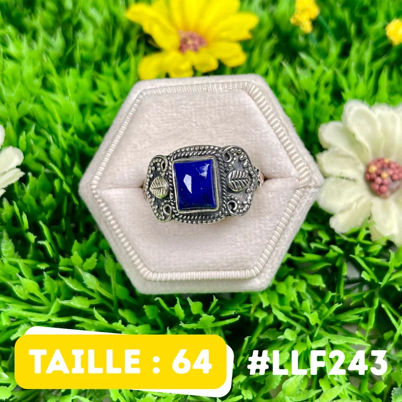 Ring aus 925er Sterlingsilber mit Lapislazuli #LLF243