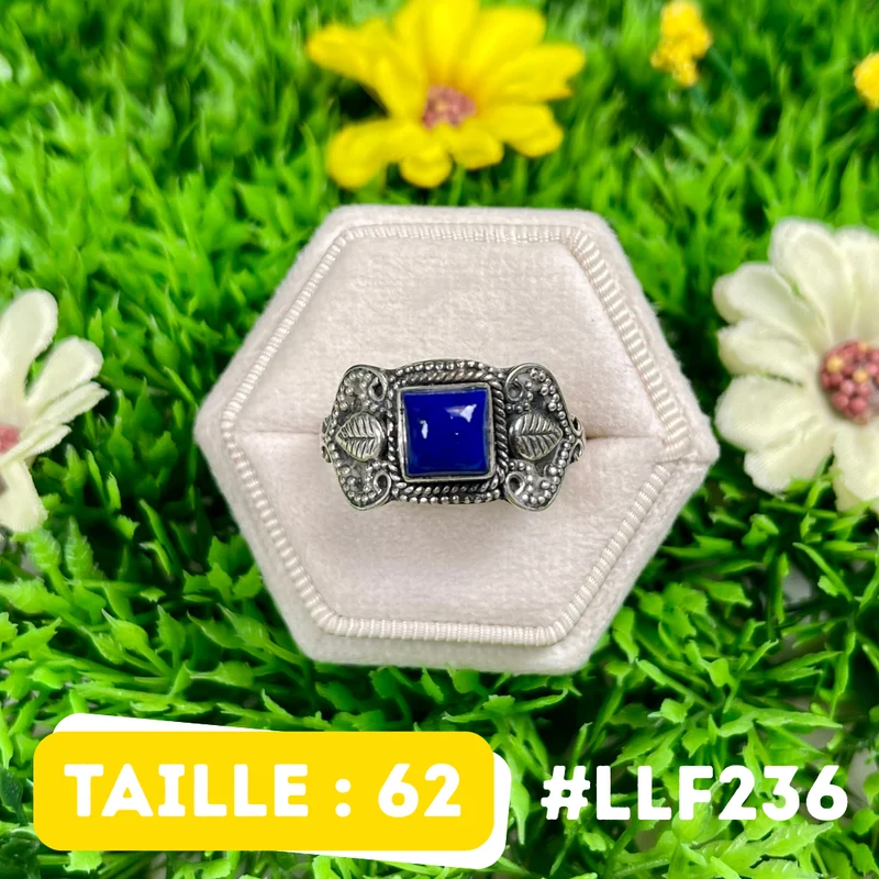 Ring aus 925er Sterlingsilber mit Lapislazuli #LLF236