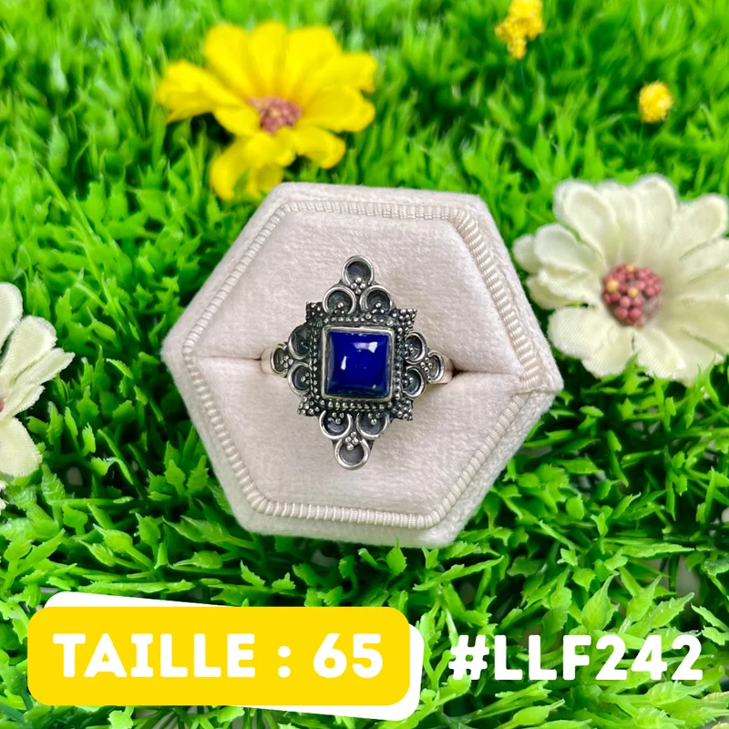 Ring aus 925er Sterlingsilber mit Lapislazuli #LLF242