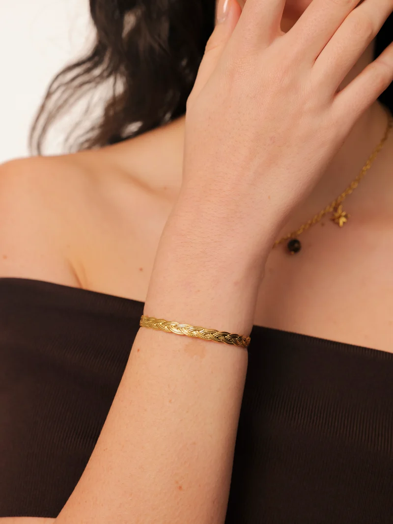 Serene Spark Armcuff