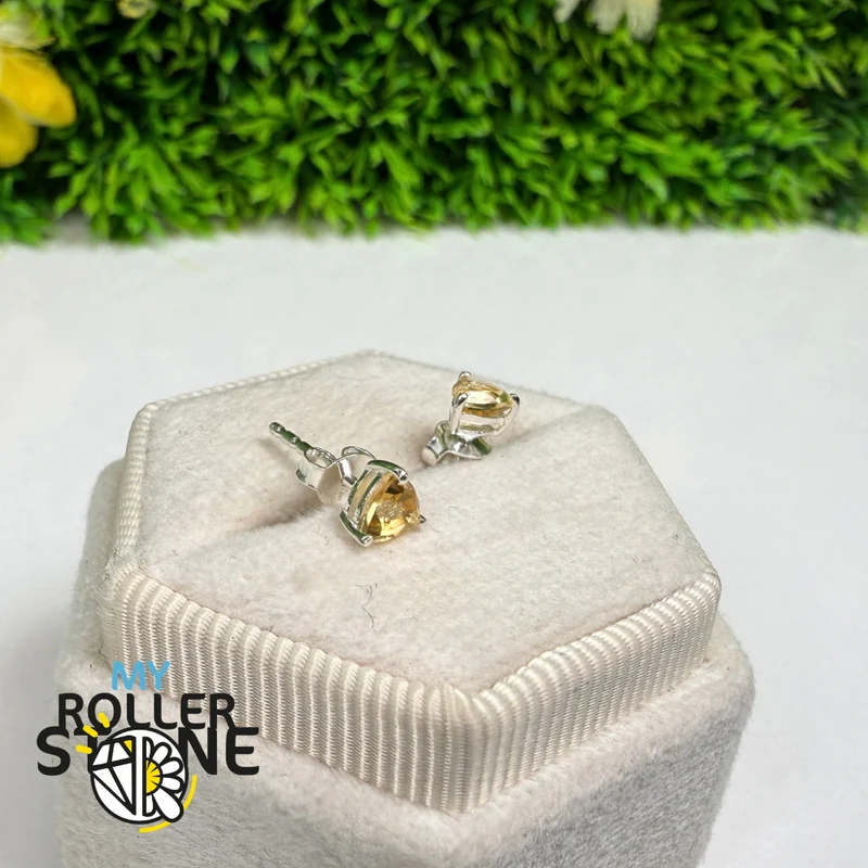 Citrin-Ohrstecker aus 925er Sterlingsilber – SBC104-C