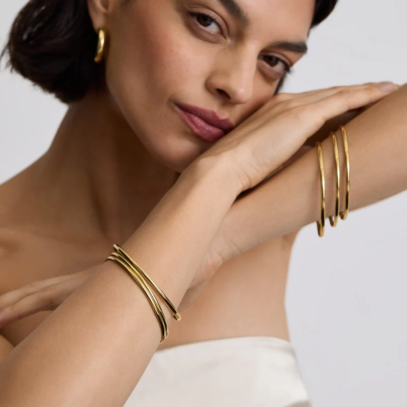Gold Classic Bangle