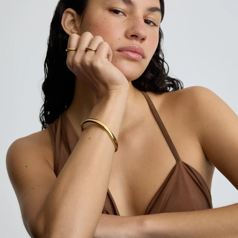 Gold Wave Bangle