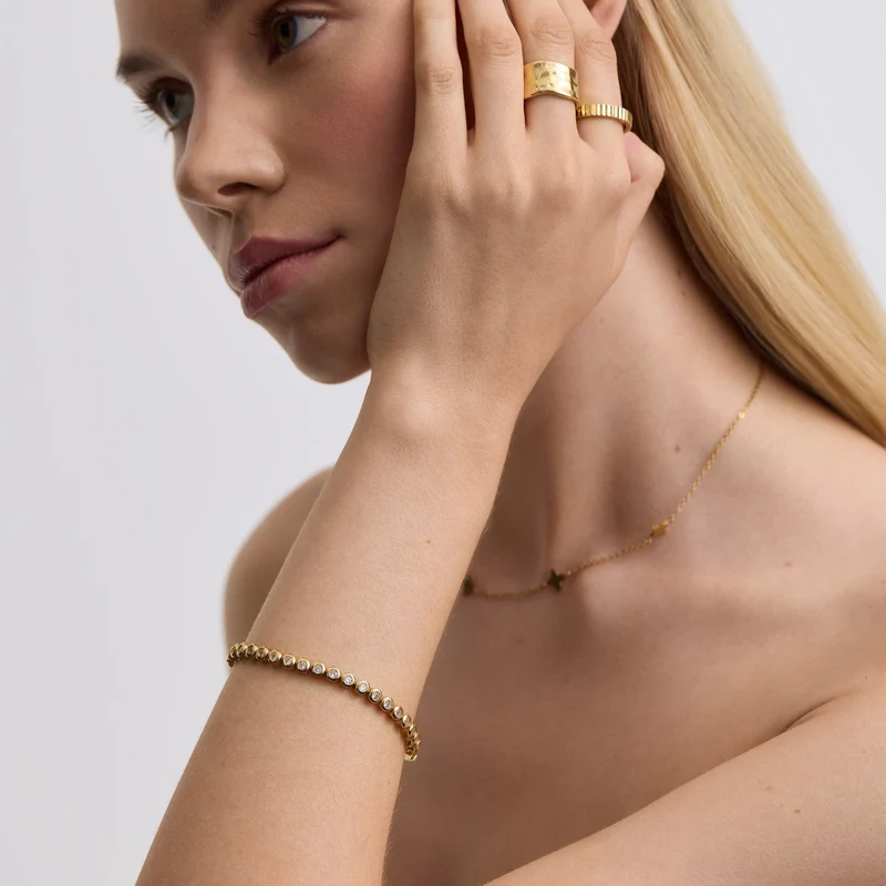 Gold Classic Bezel Tennis Bracelet