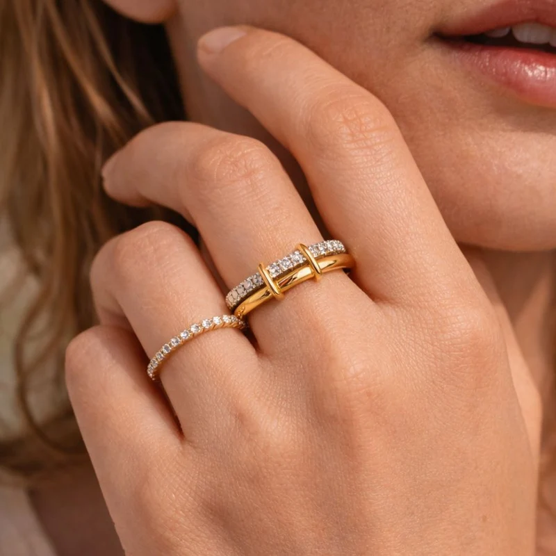 Pave Bi-Color Infinity Flow Ring 14K Vergoldet