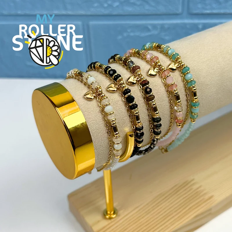 Doppelreihiges Armband mit Natursteinen und Herz