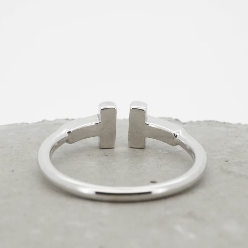Tiffany & Co T Wire Ring 750/18k 52 1/2