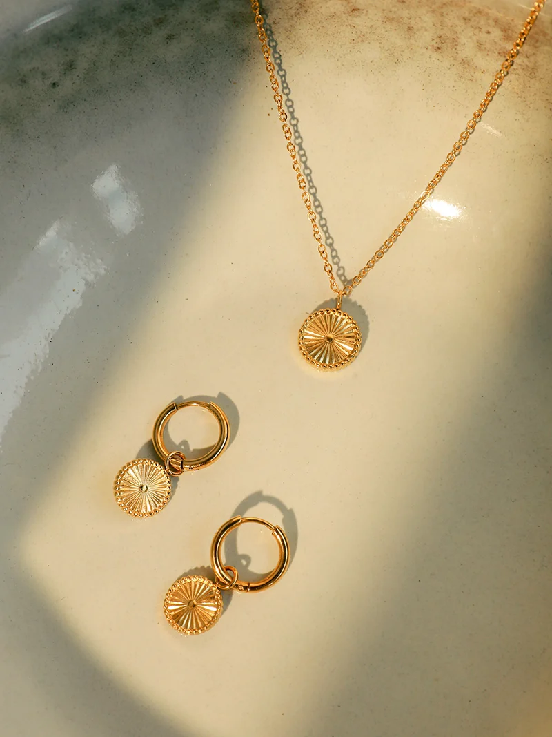 Midsummer Daisies Set Gold