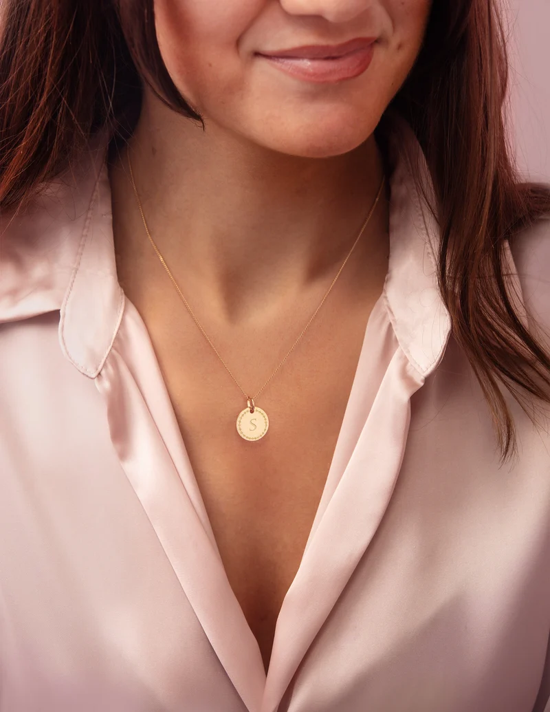 Love Initial Coin Ketting - Verguld - Initialen Ketting