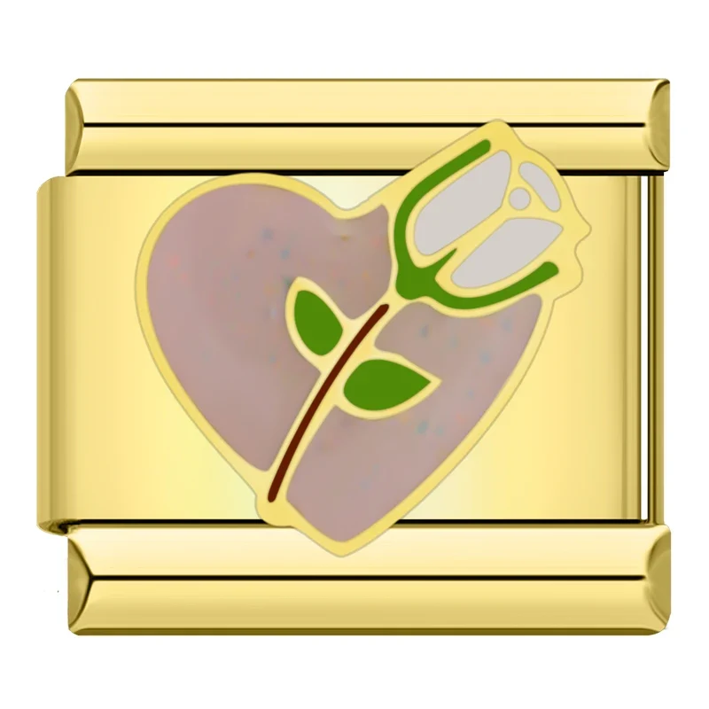 Weiße Rose auf Herz